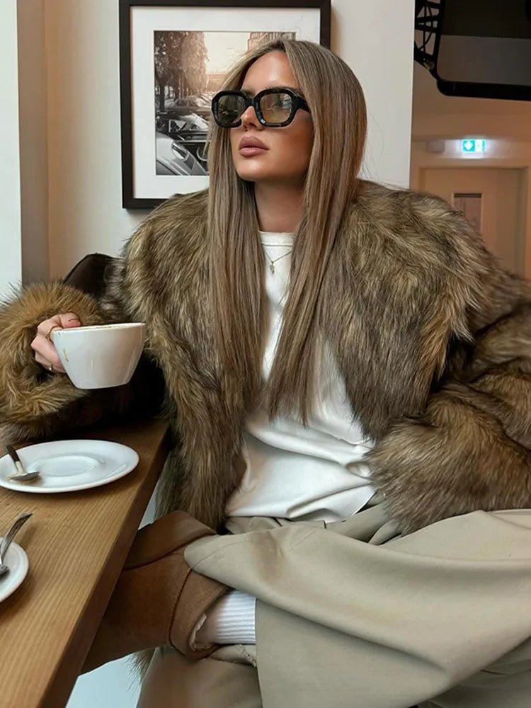 SEAME - Brielle Oversized Faux Fur Coat Brown M